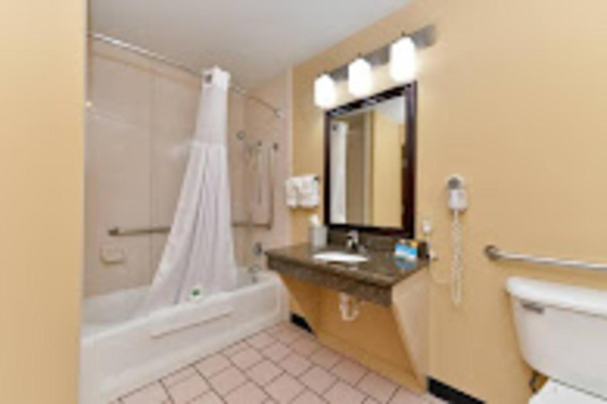 Baymont By Wyndham Ardmore I-35 Exterior foto